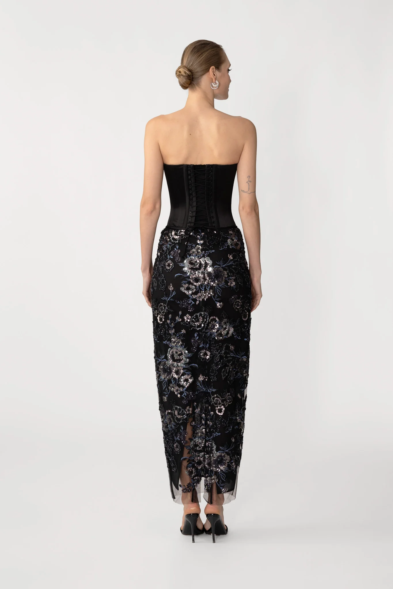 Arielle Embroidered Skirt - Image 3
