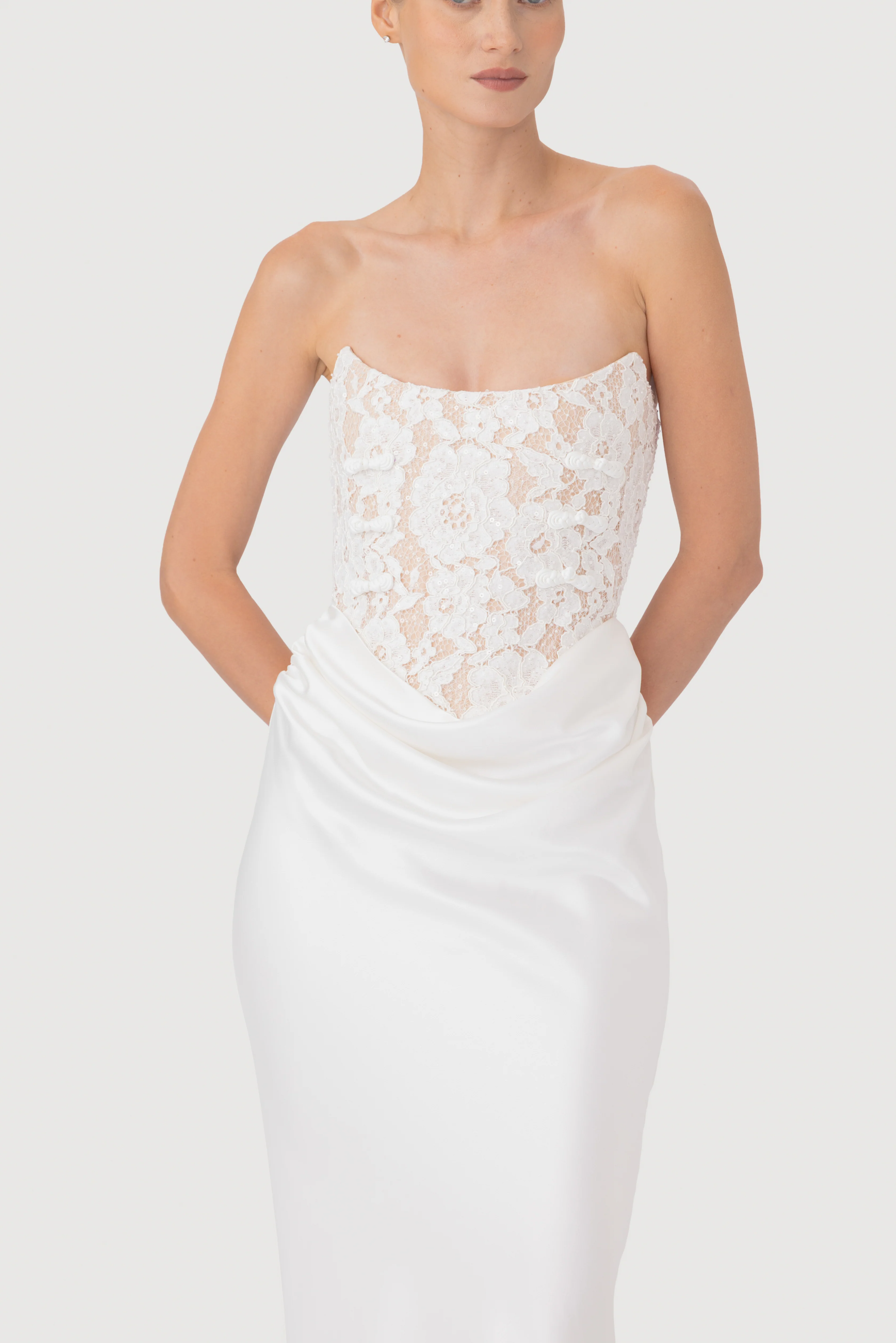 Blair Lace Dress - Image 3