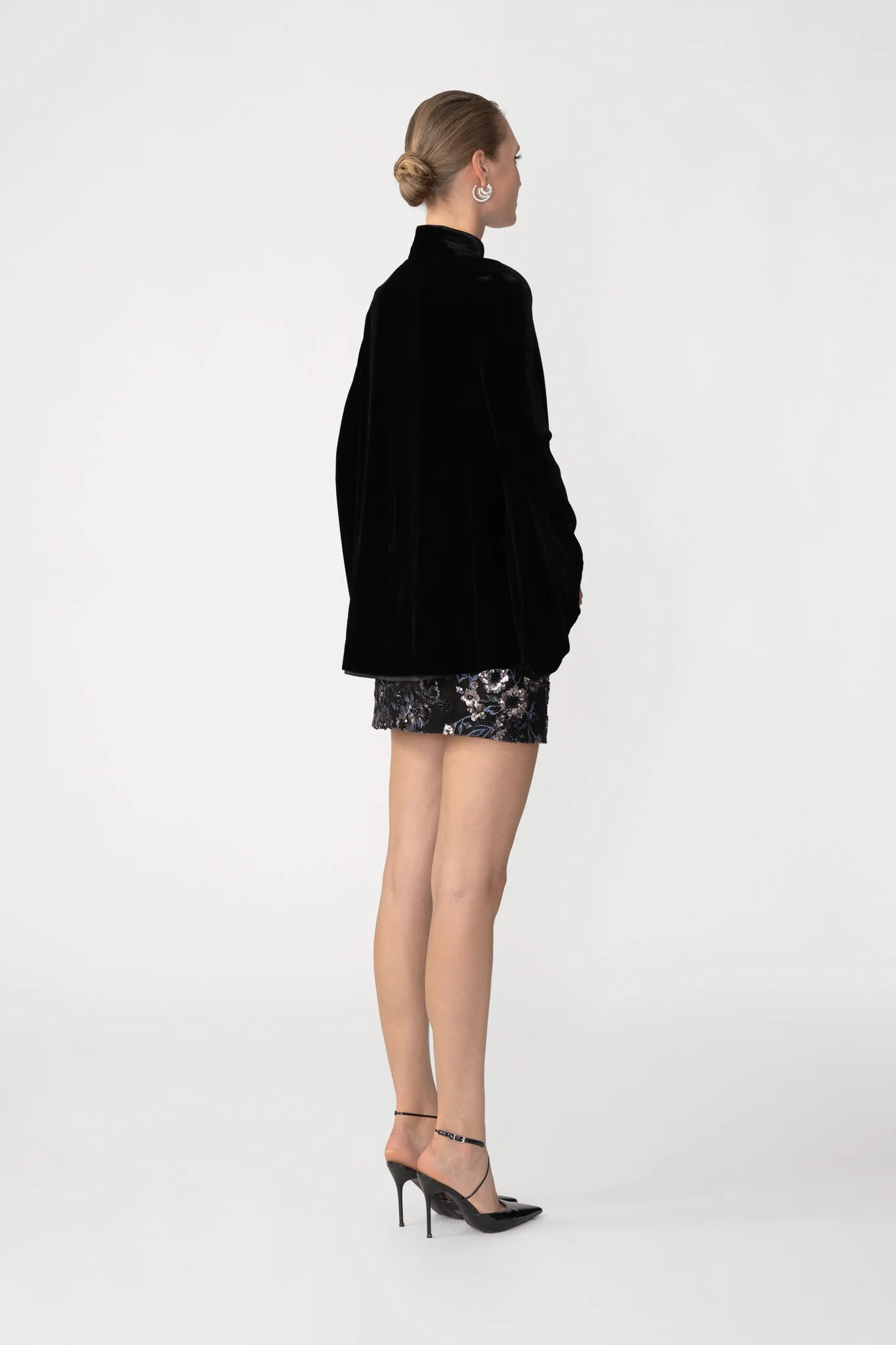 Dominic Velvet Jacket - Image 3