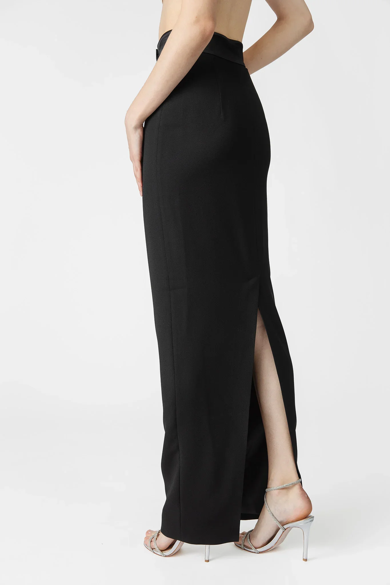 Indya Midi Skirt - Image 4