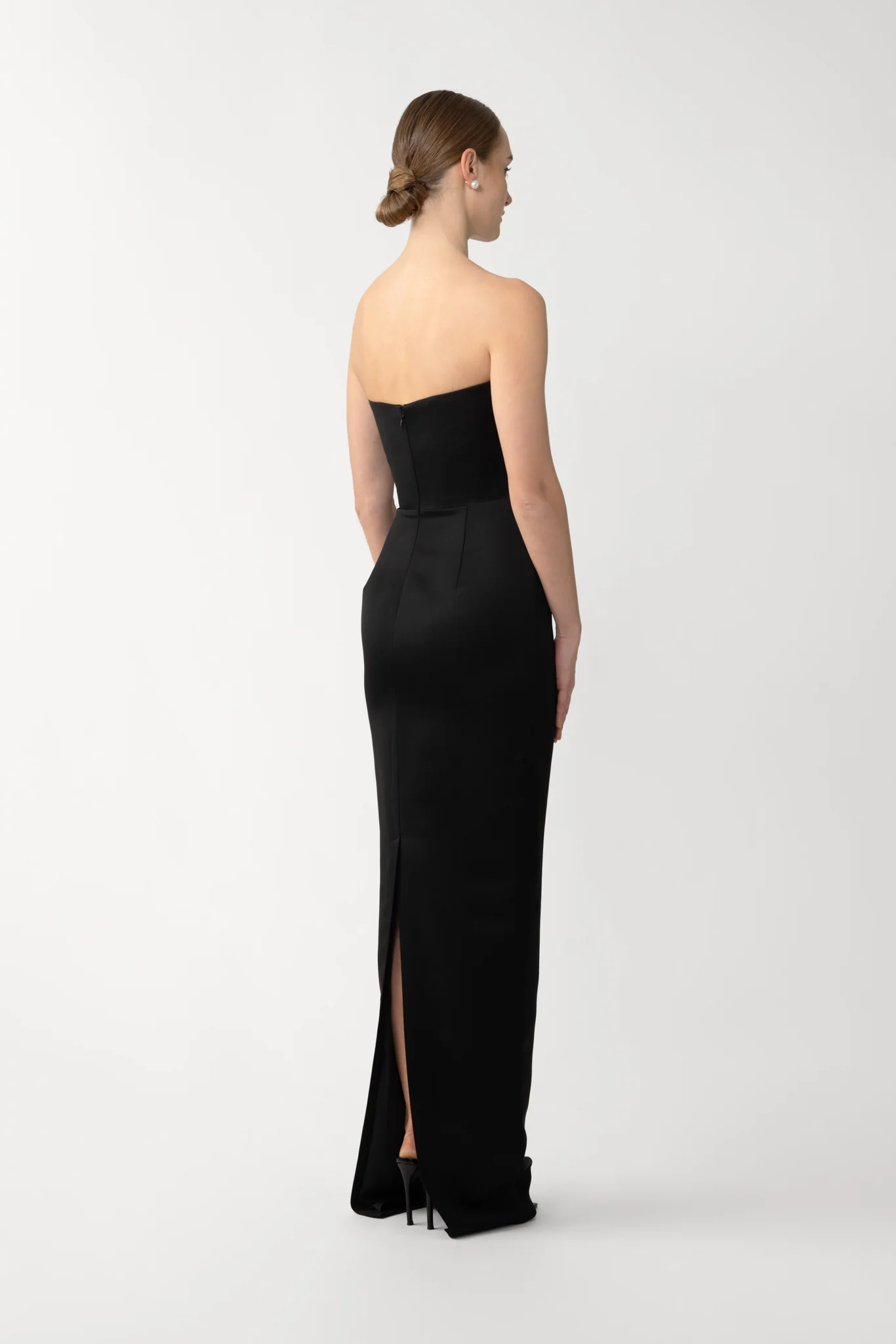 Jaclyn Gown - Image 4