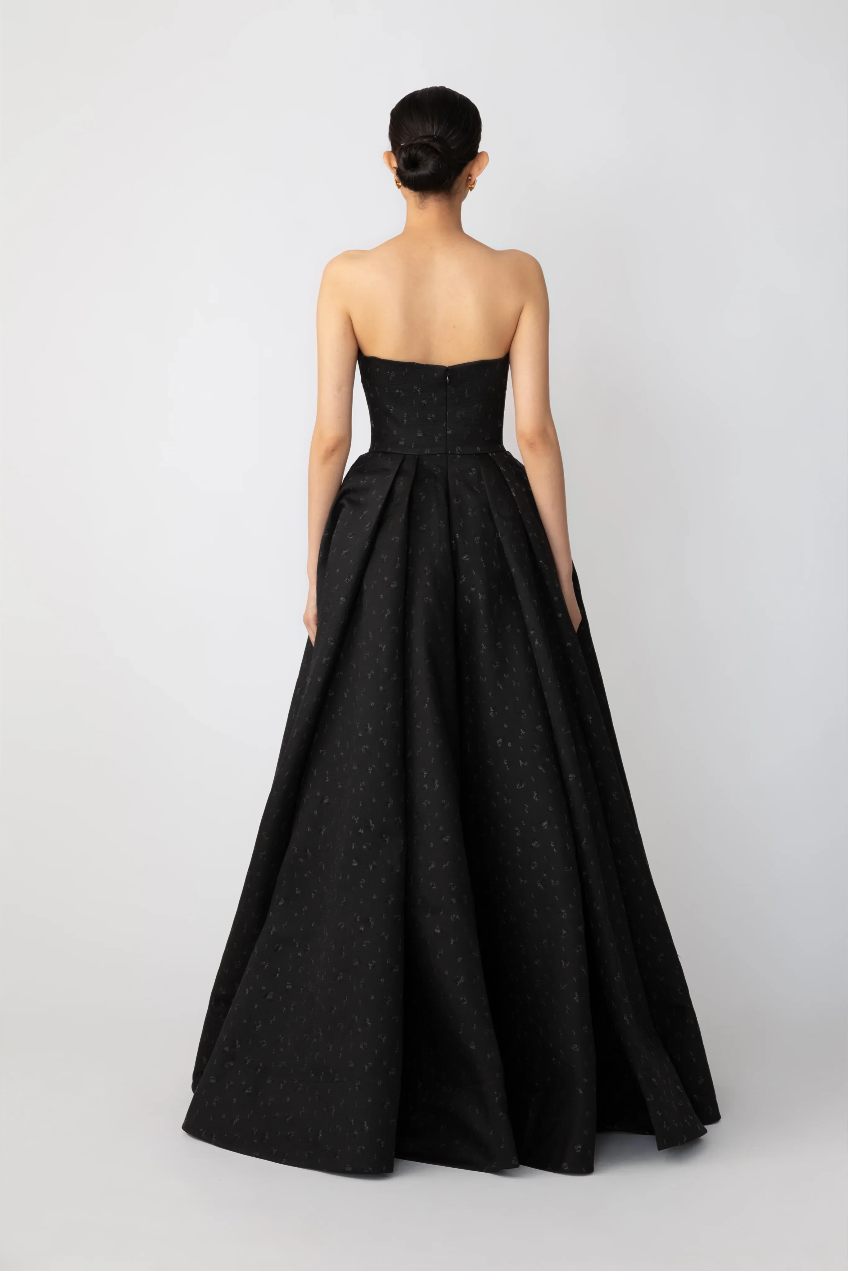 Jordan Jacquard Gown - Image 3