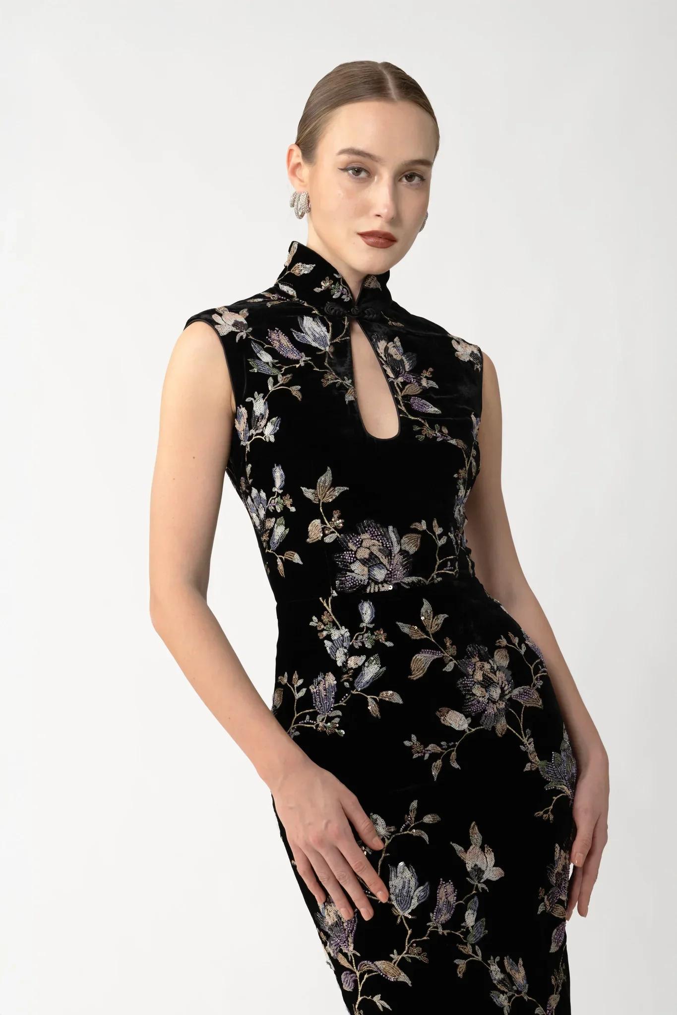 Liliana Velvet Dress - Image 3