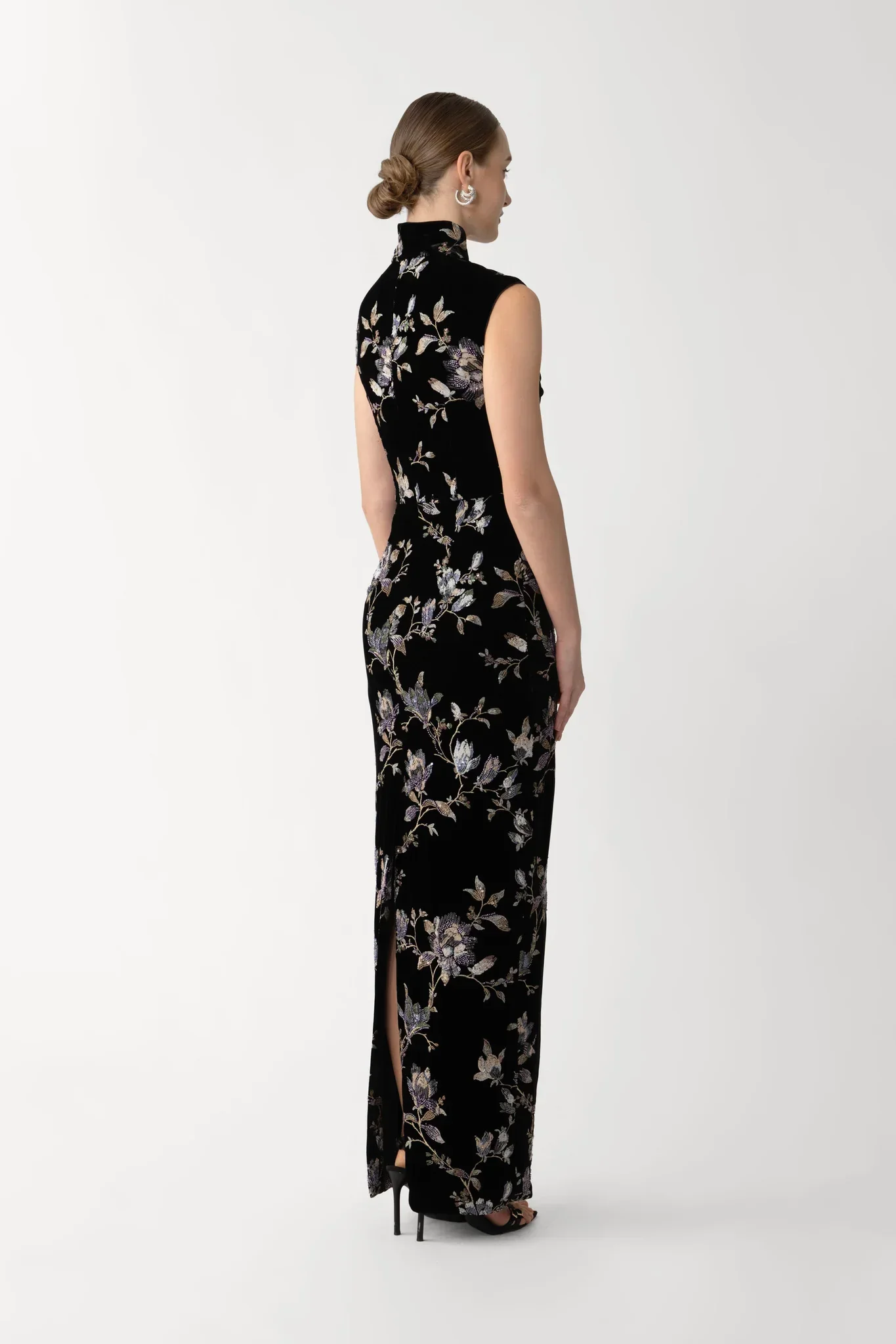 Liliana Velvet Dress - Image 5
