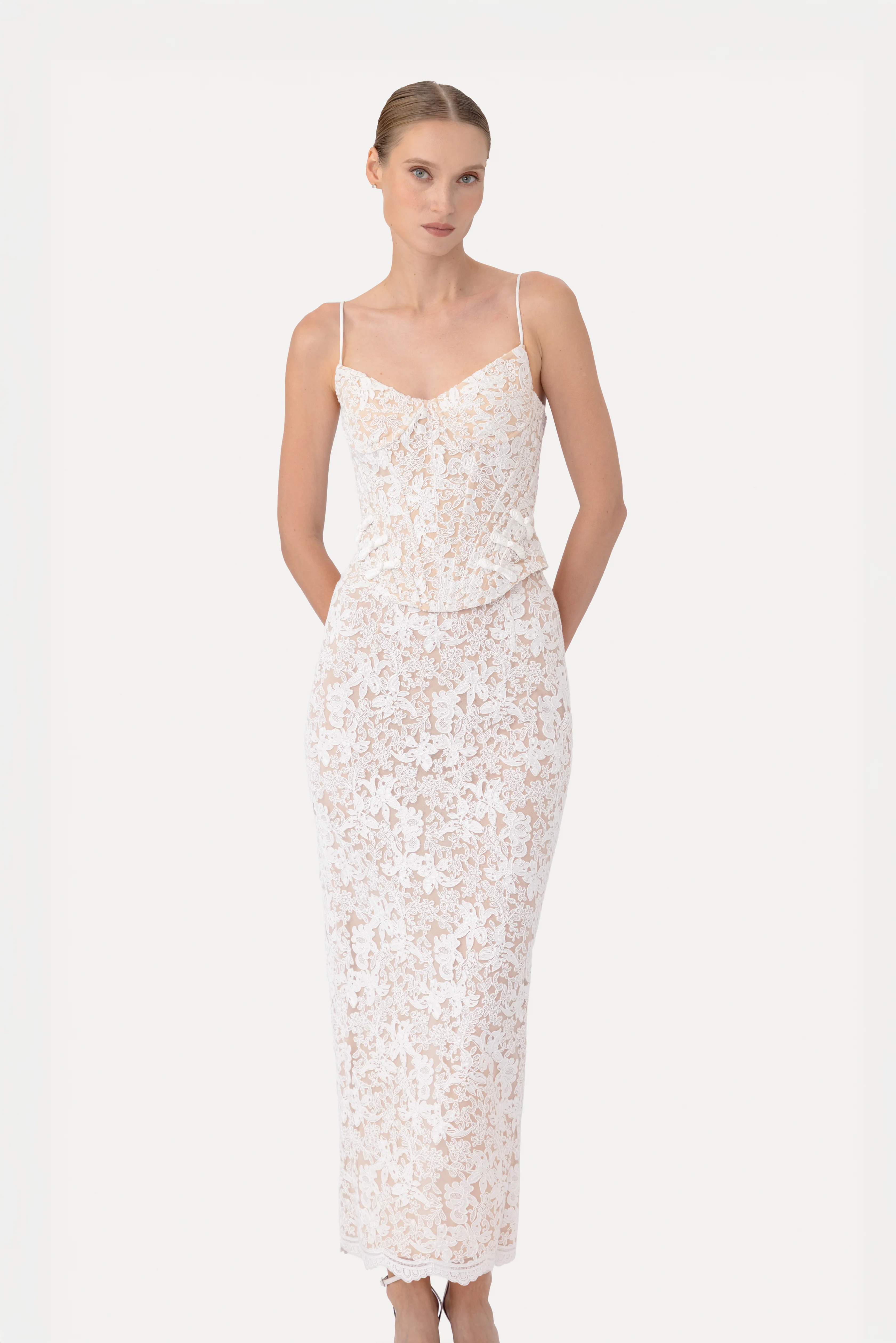 Roma Lace Skirt - Image 4