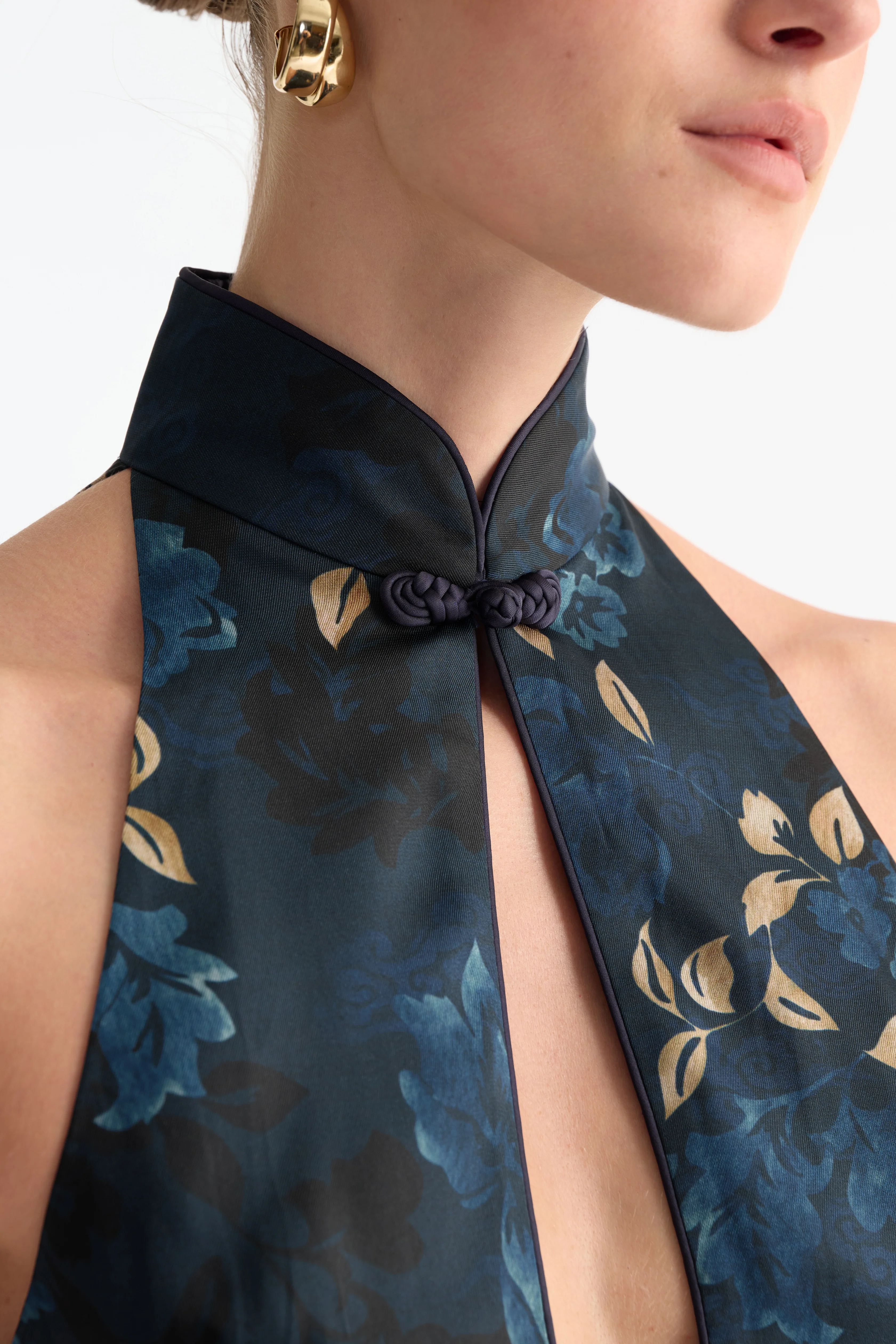 Victoria Satin Dress - Image 5