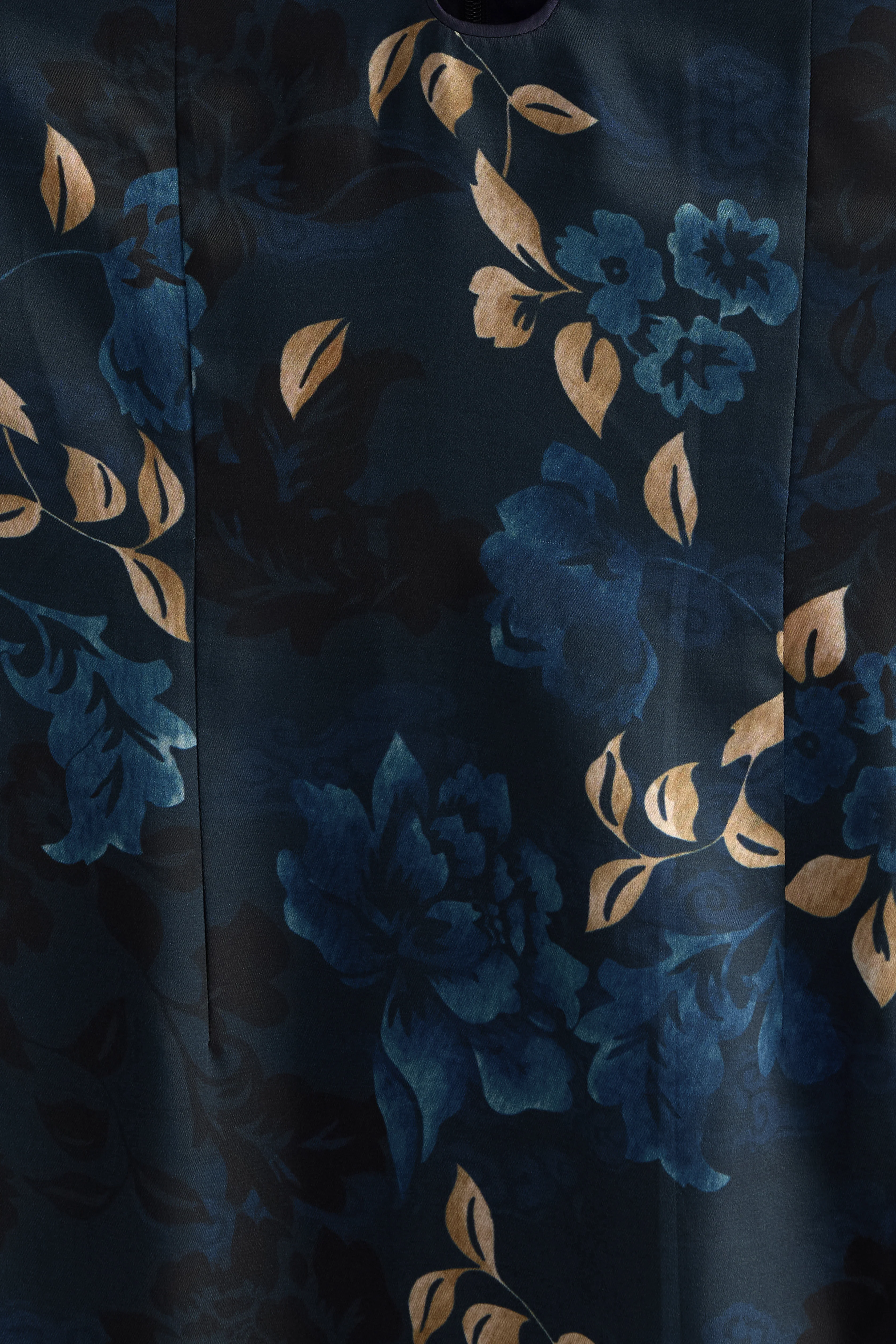 Victoria Satin Dress - Image 7